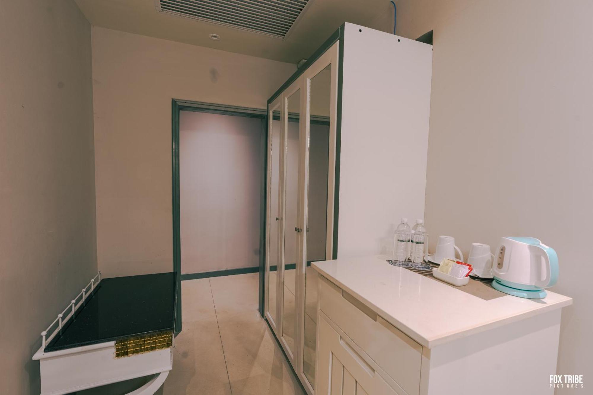 Hotel Earl's Regent Negombo