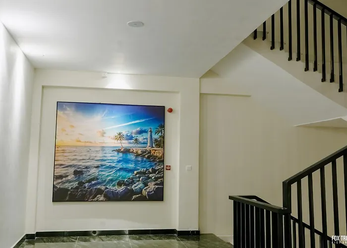 Earl\'S Regent Negombo
