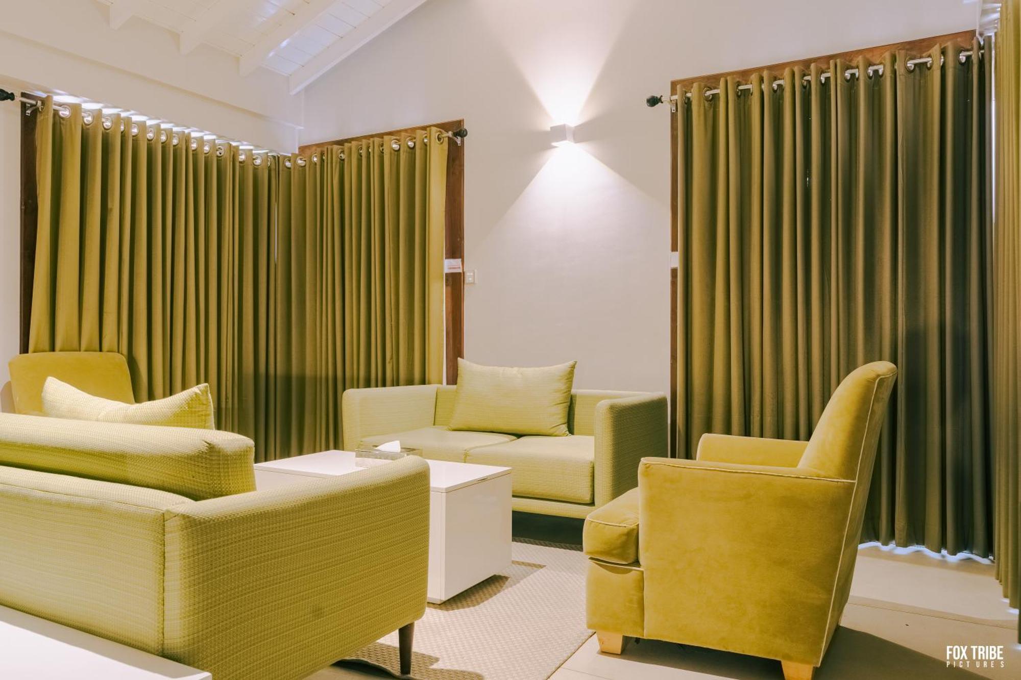 Earl's Regent 4* Negombo