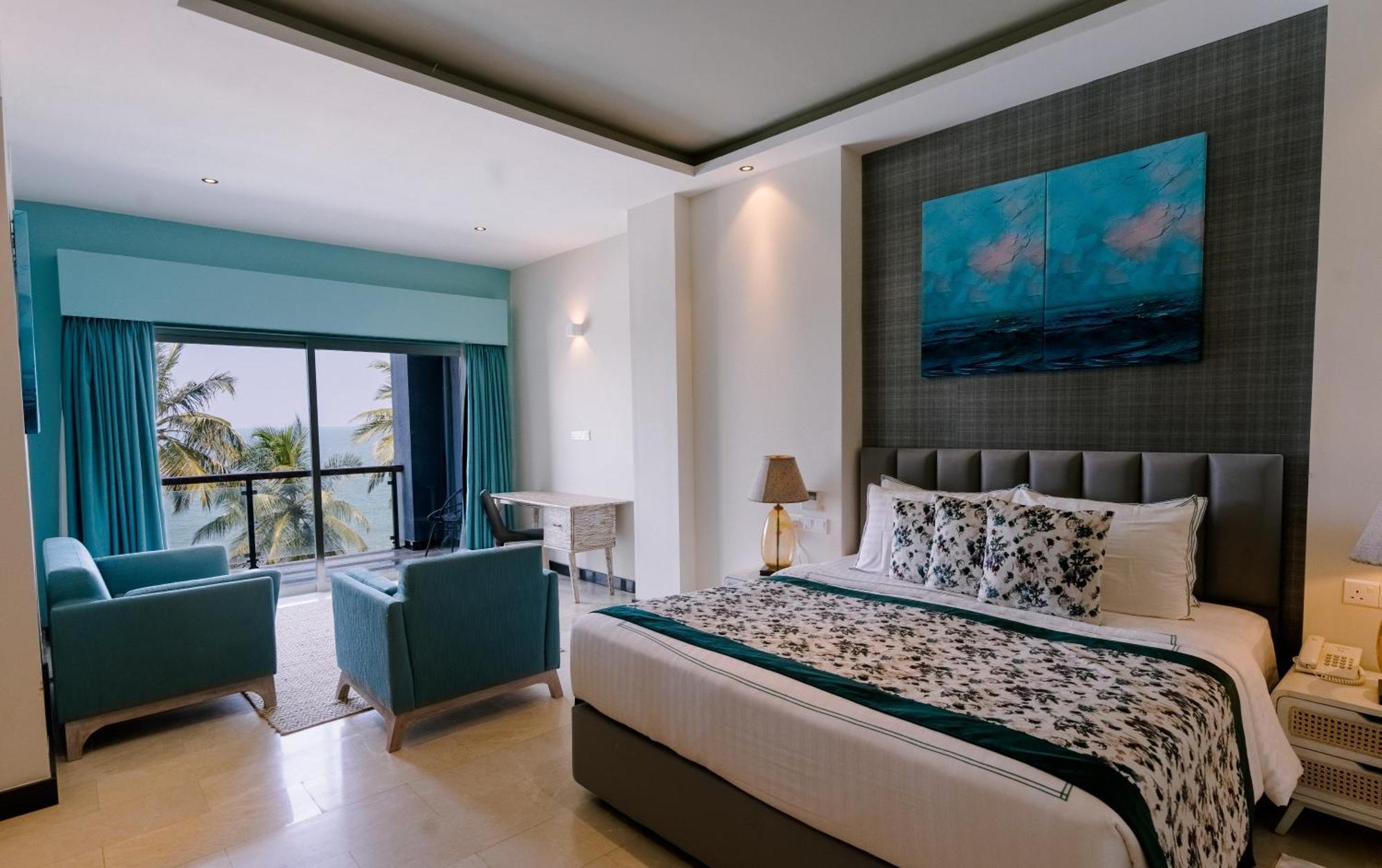 Earl's Regent Negombo