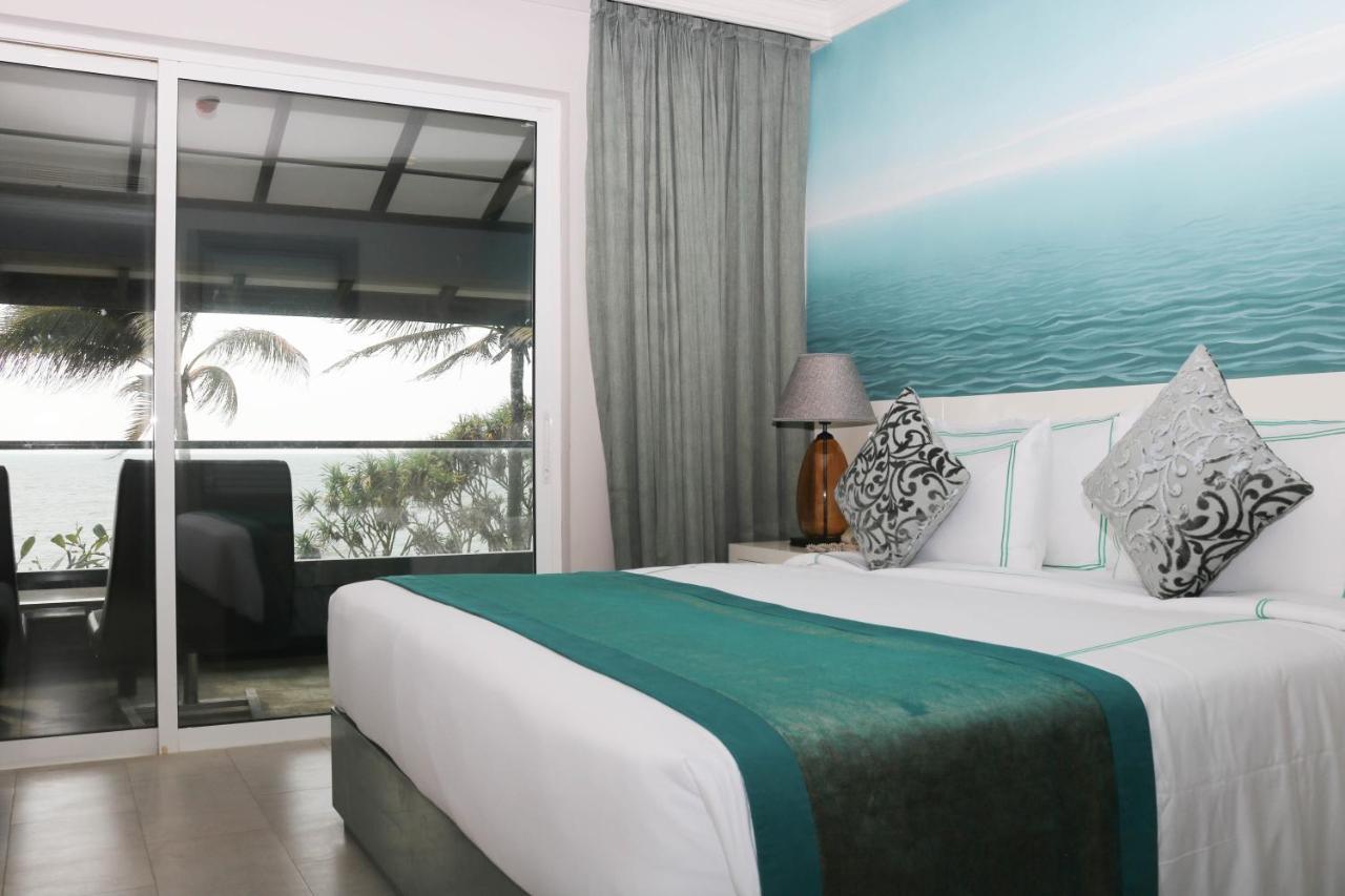 Earl's Regent Negombo