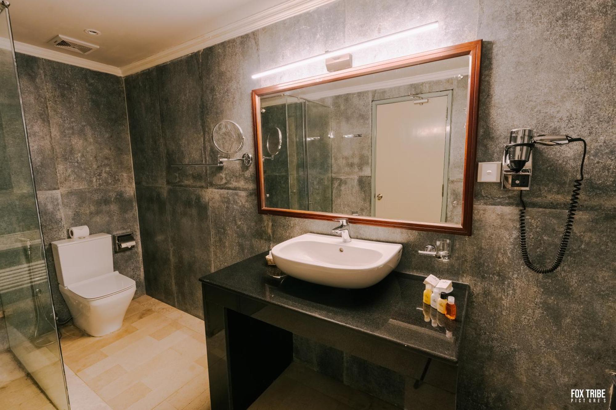 Hotel Earl's Regent Negombo